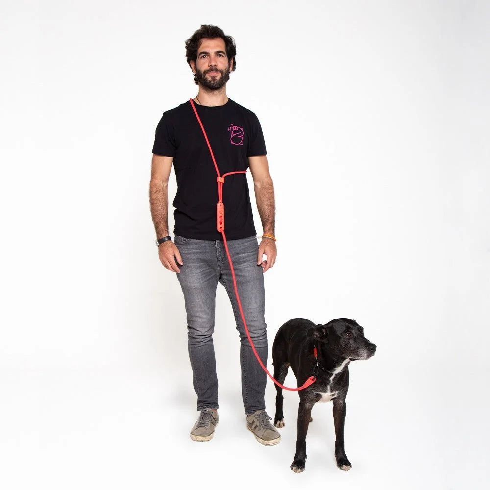 zeedog-dog-leashes-hands-free-leash-neon-coral_main-4_1a8a49b3-5111-45f9-bdc9-c34ed9689ea0.jpg